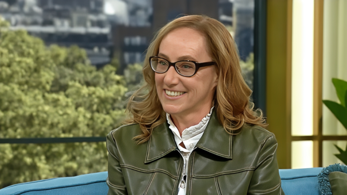 IMG_20260129_001656 1. Kaly Miller speaking about her career as a surrogate partner. 2. A symbolic representation of human touch and emotional intimacy. 3. Surrogate partner therapy session concept (professional and clinical setting)